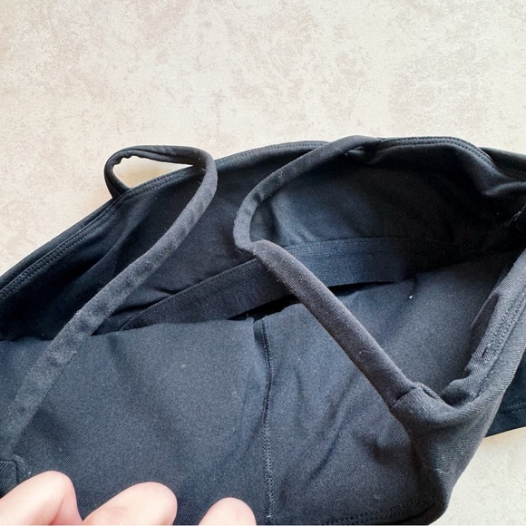 Lemedy (Amazon) Padded Workout Tank Top - Longline Sports Bra - Picture 3 of 6